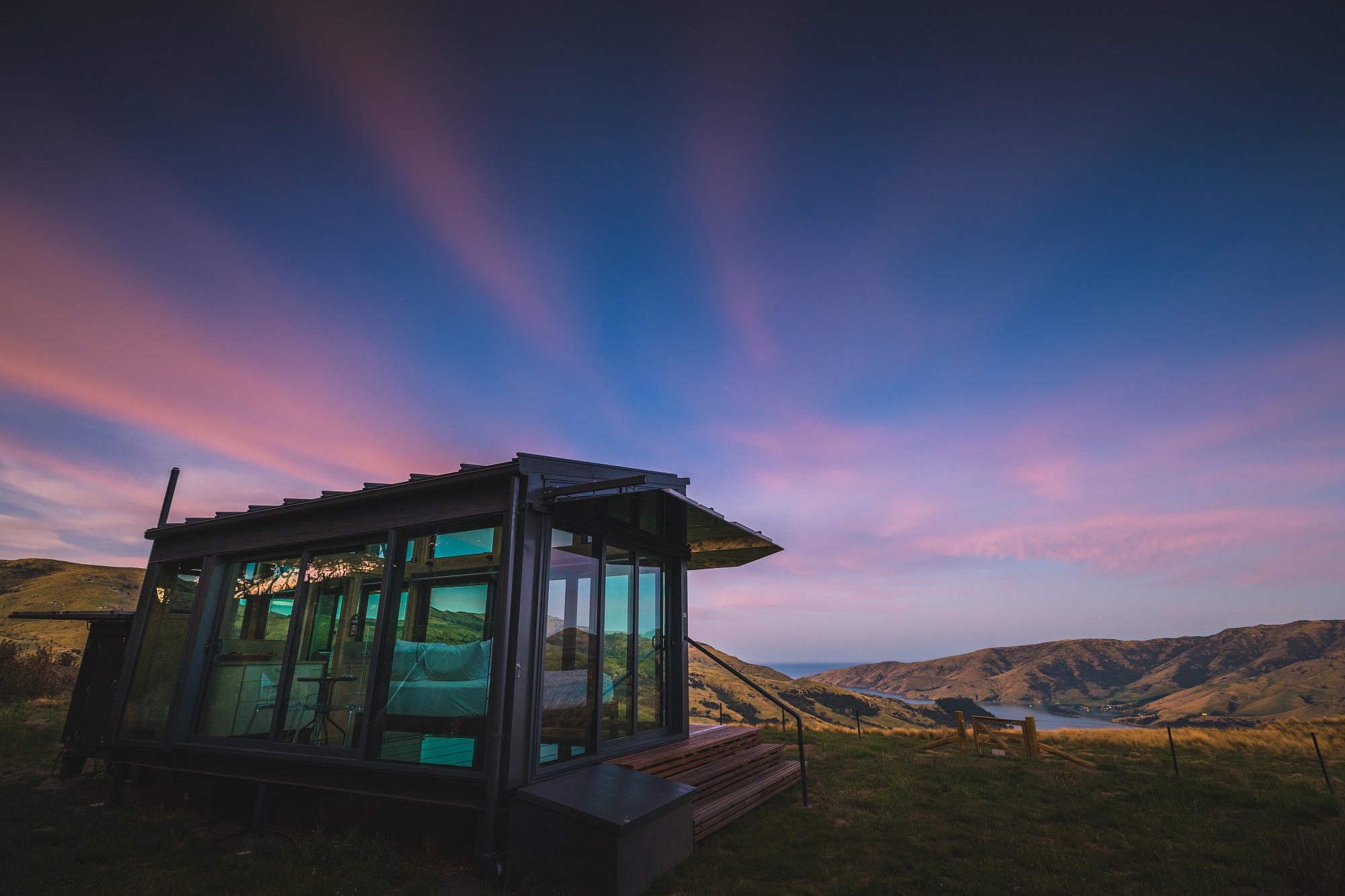 Cabine de verre au milieu de la nature en Nouvelle Zelande