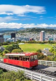 Vue sur le Cable Car et la ville de Wellington