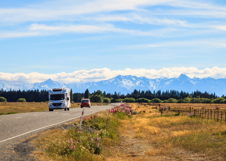 camping-car sur les routes de nouvelle zélande